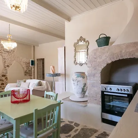 Holiday home Hermia Mansion