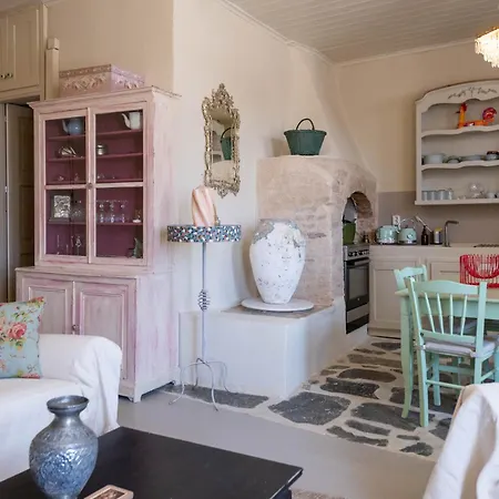 Holiday home Hermia Mansion *