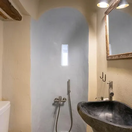 Hermia Mansion 度假居 埃尔莫波利斯