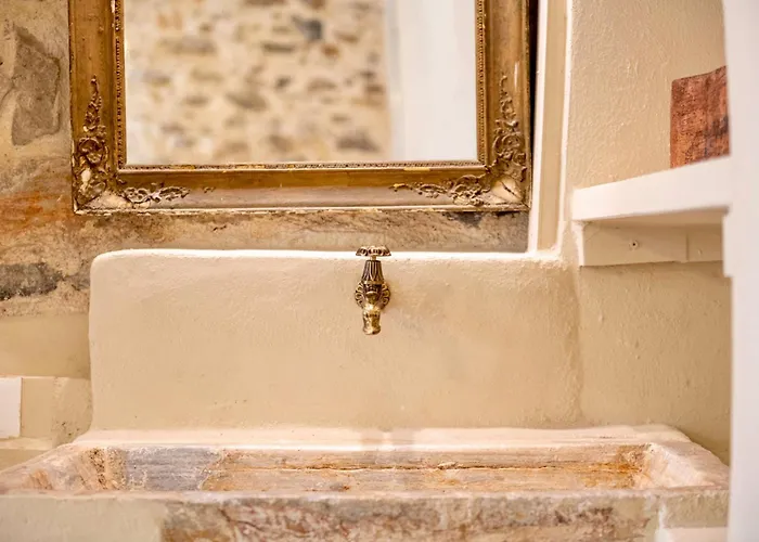 Hermia Mansion 度假居 埃尔莫波利斯