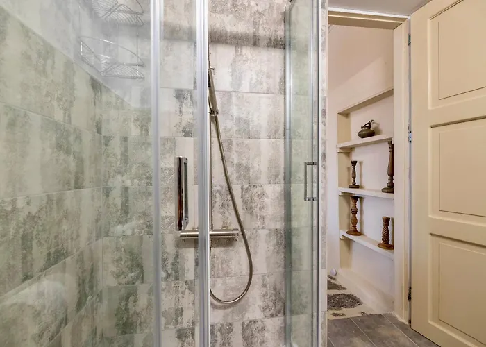 度假居 Hermia Mansion 埃尔莫波利斯