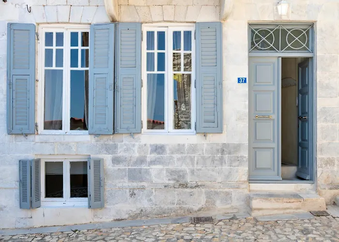 Hermia Mansion 度假居 *