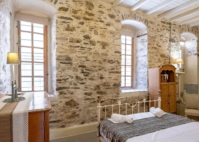 Hermia Mansion 펜션 에르무폴리